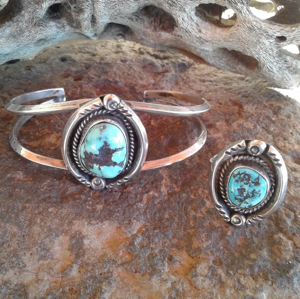 Sterling Silver Vintage Turquoise Cuff & Ring SET - Picture 7 of 16